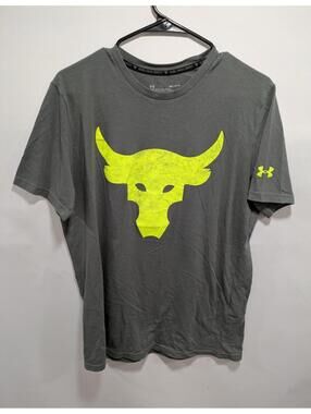 Mens Under Armour Project Rock Payoff Gray Graphic Brahma Bull Shirt Size Medium